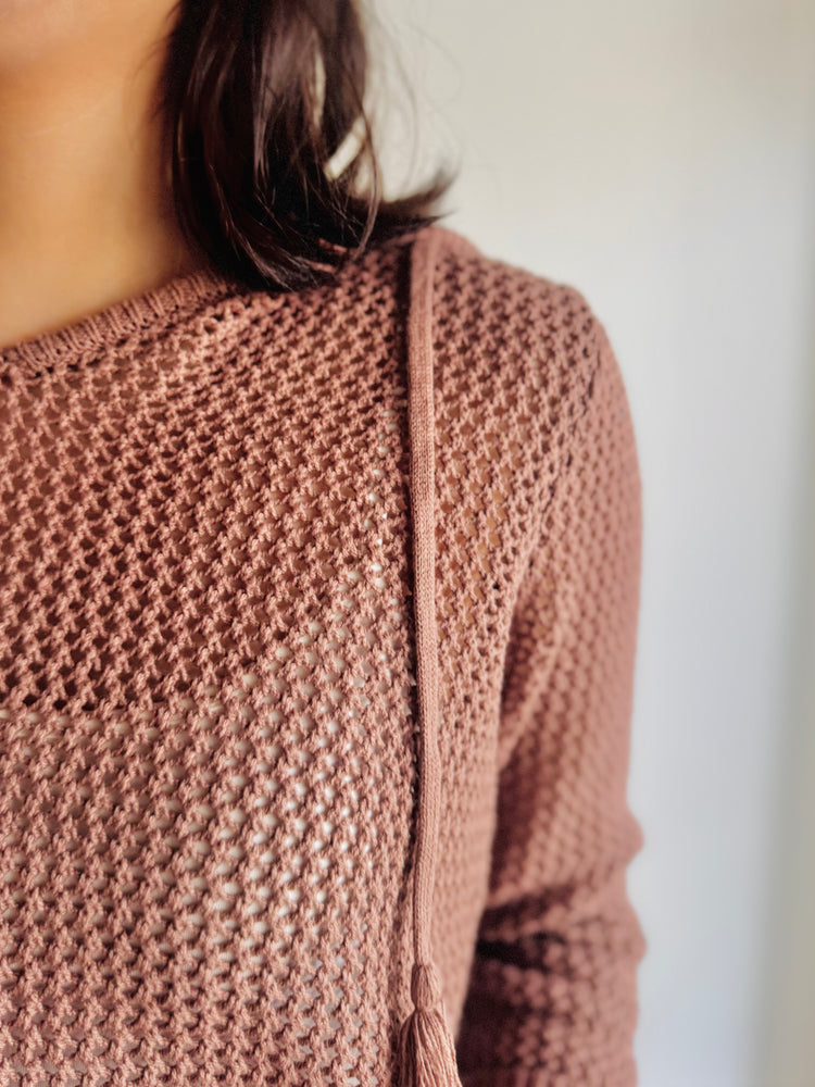 Avery Fish Net Hooded Pullover - Mocha