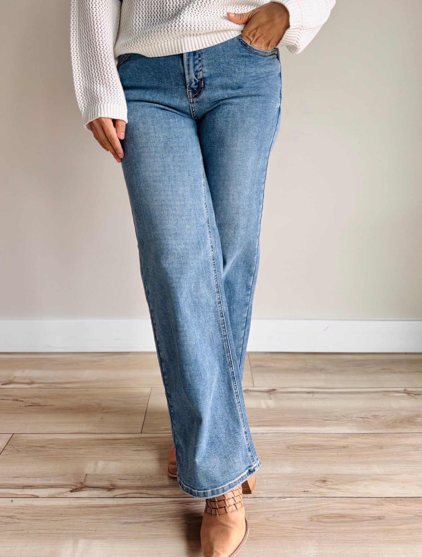 Liz Medium Wash Straight Denim - 27 West