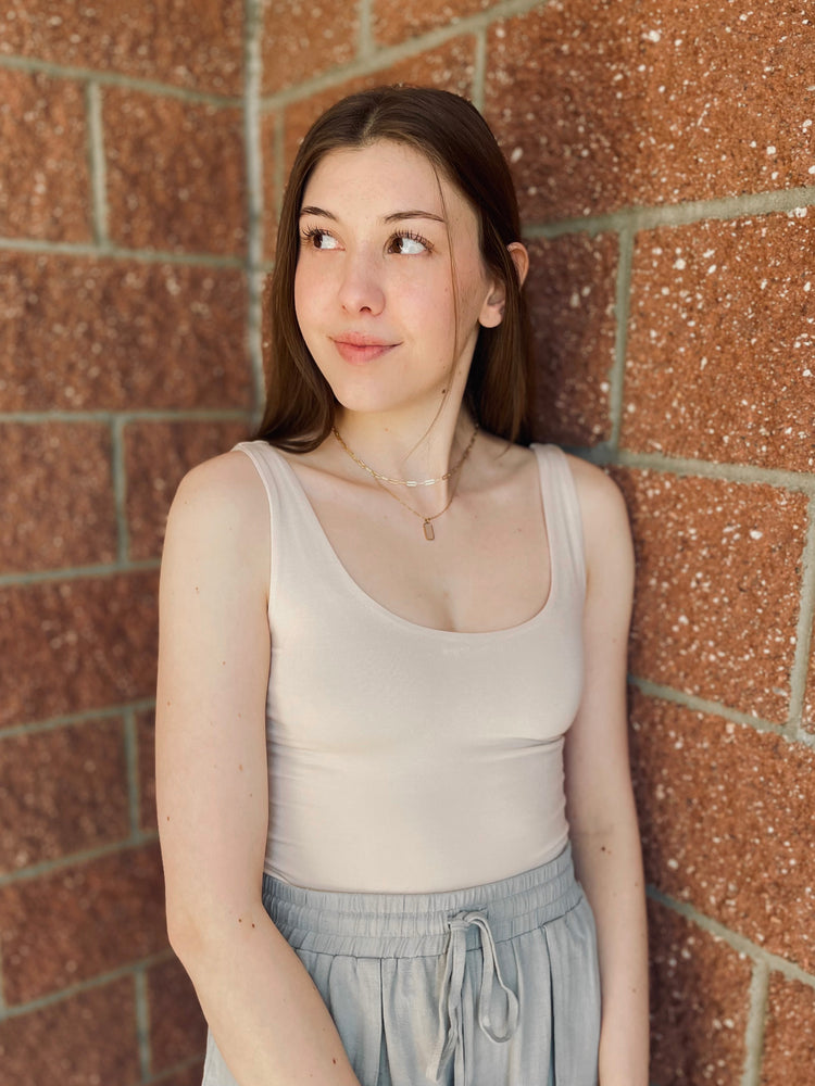 Lainey Scoop Neck Tank -Light Tan