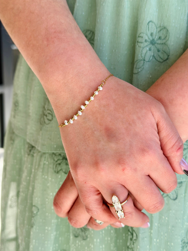 Mini Bead and Pearl Bracelet