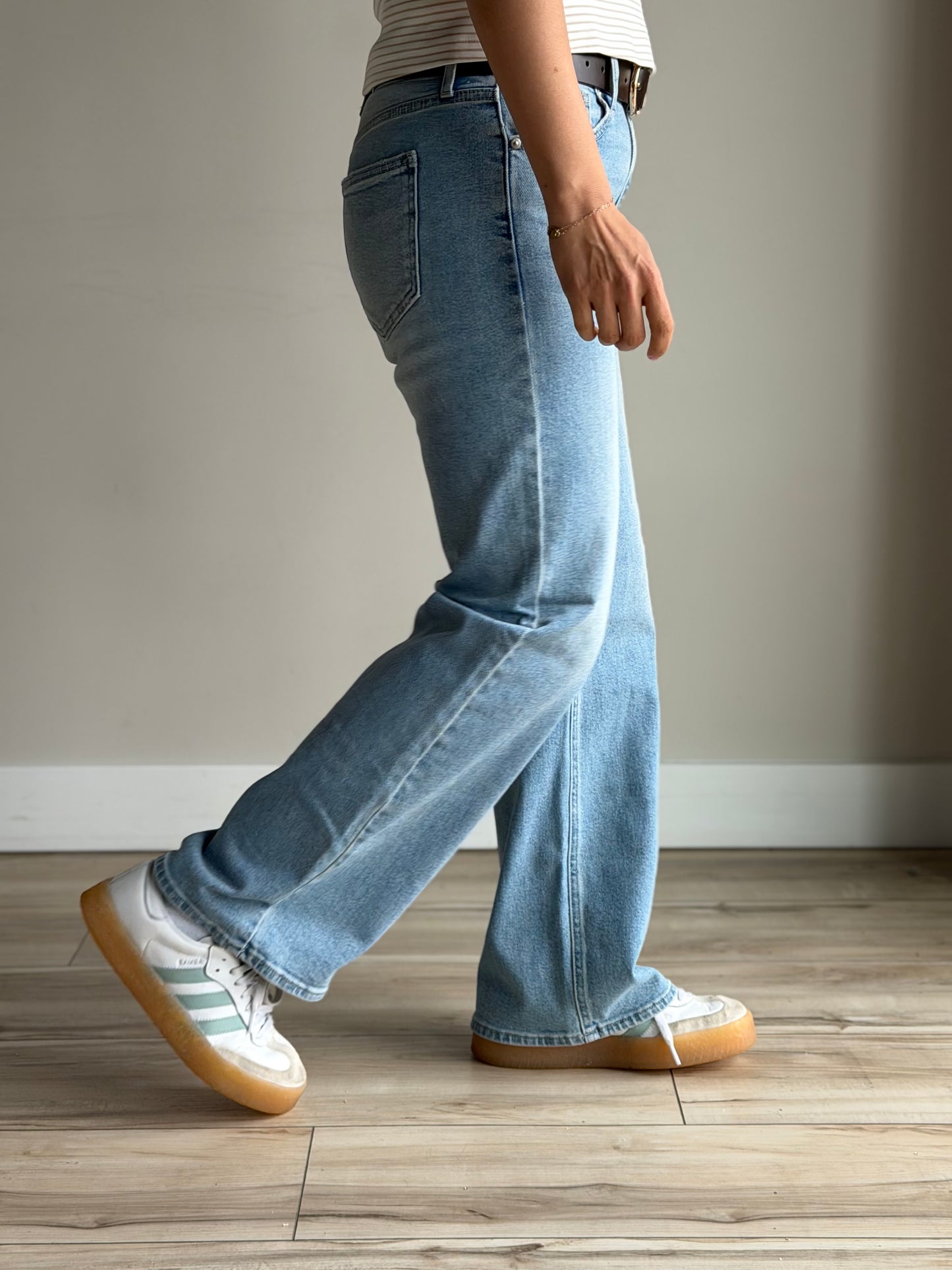 Murphy High Rise Straight Leg Denim - 27 West