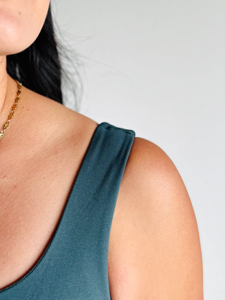 Amari Active Tank Top - Jungle Green