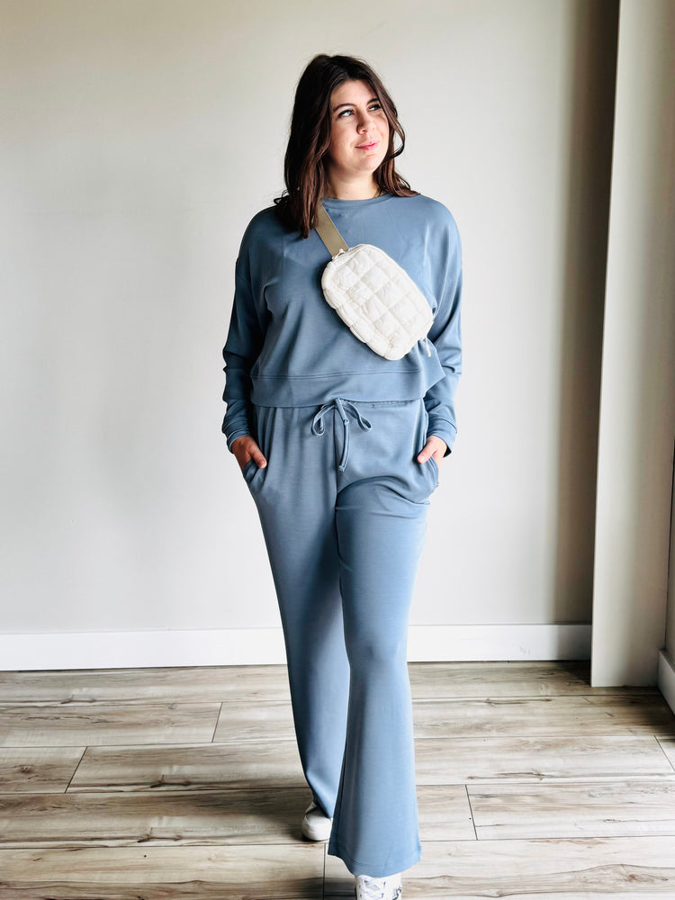 Scarlet Drop Shoulder Crewneck - Blue