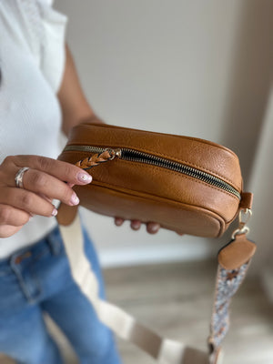 Berlin Crossbody Bag - Brown