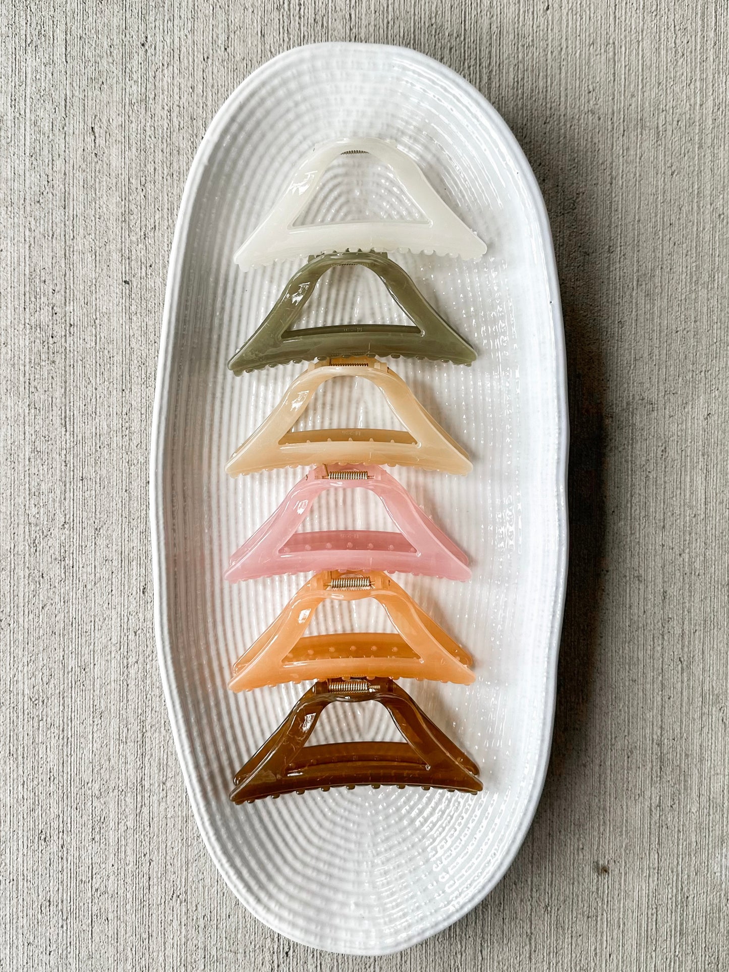 Triangle Claw Clip - 27 West