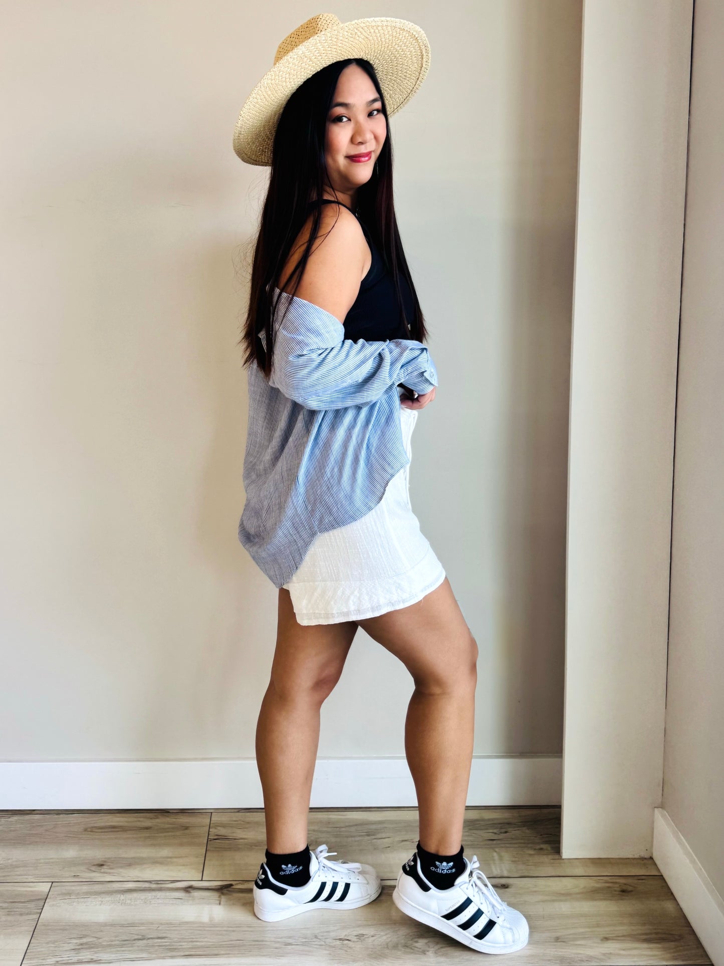 Tia Paper Bag Shorts - 27 West