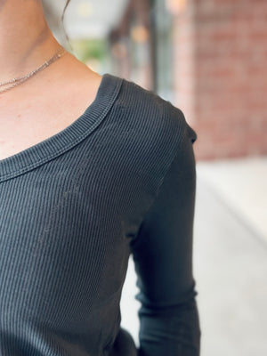 Elaina Long Sleeve Scoop Neck Top - Charcoal