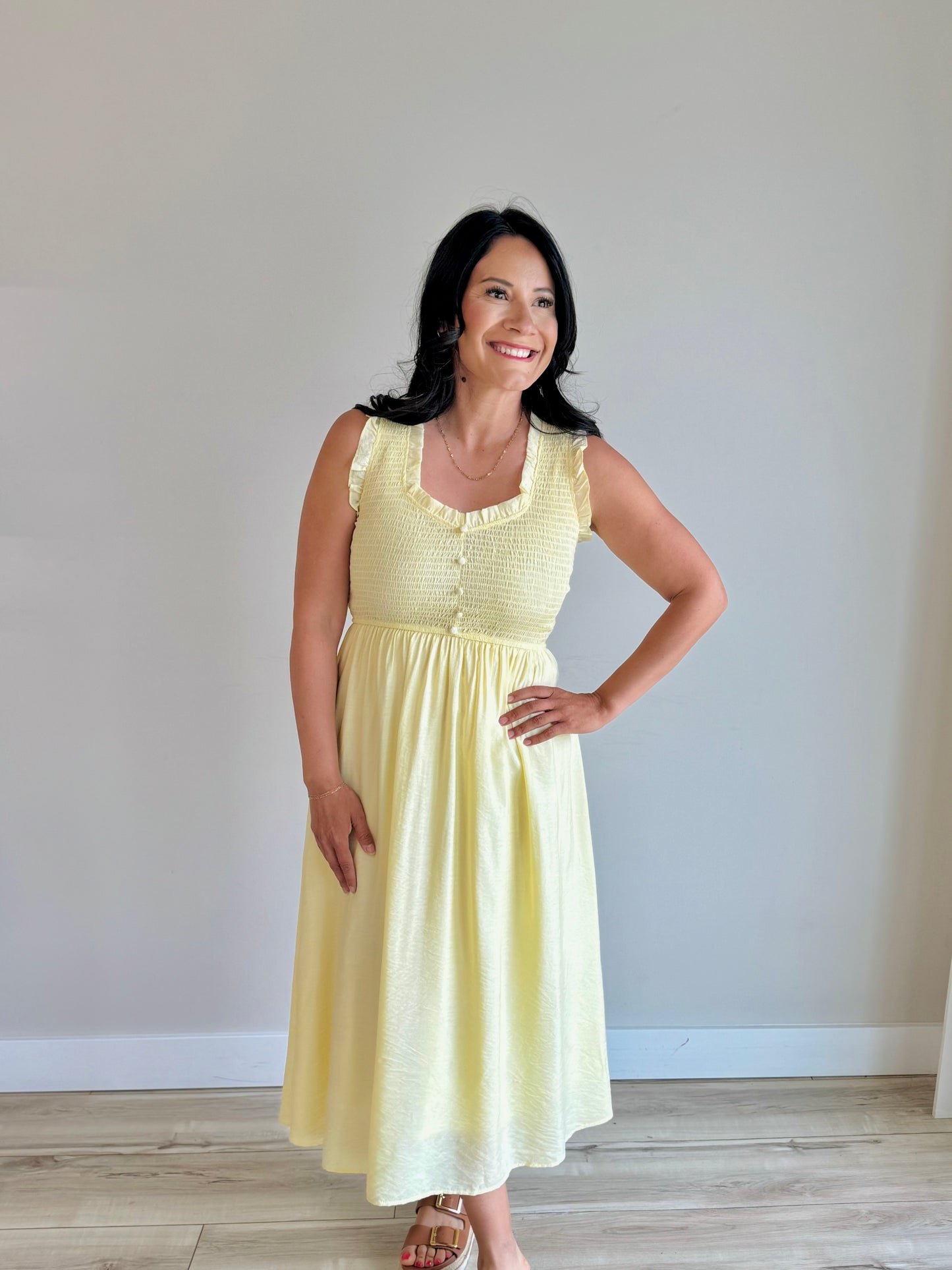 Tayler Smocked Bodice Midi Dress Large