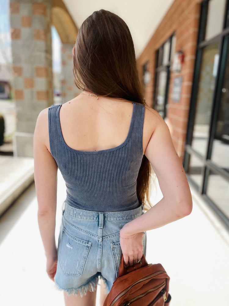 Amy Washed Crop Tank Top- Blue