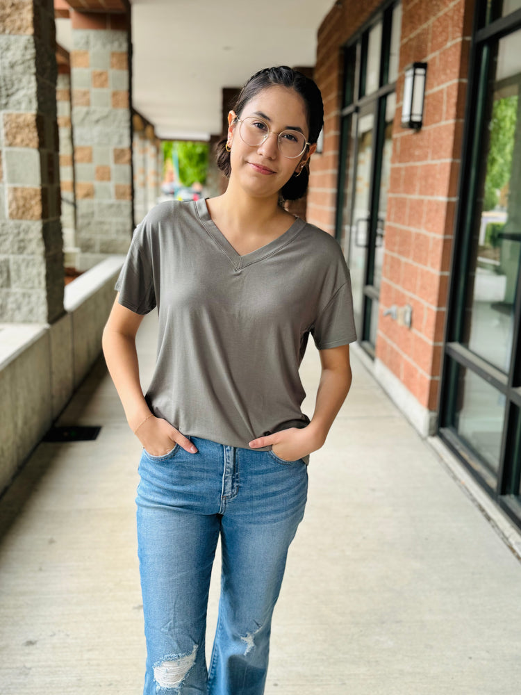 Kendra Short Sleeve V-Neck Tee- Olive