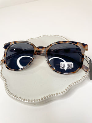 
            
                Load image into Gallery viewer, Randi Tortoise Sunglasses
            
        